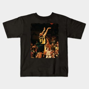 Reggie Miller - Vintage Design Of Basketball Kids T-Shirt